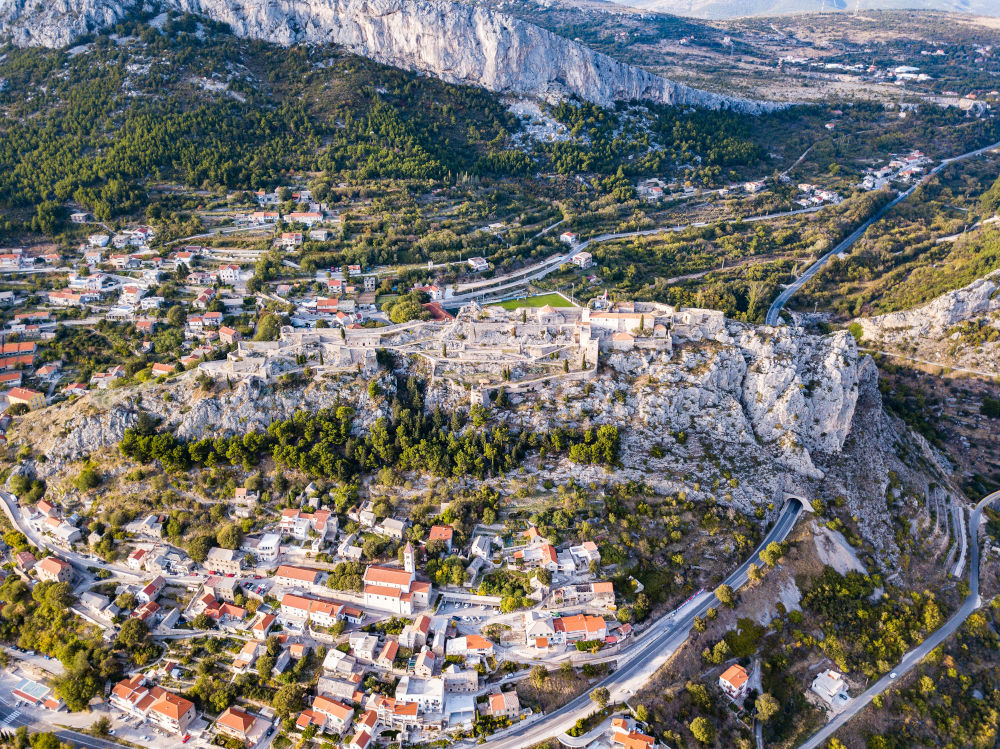 klis-lastavica.jpg
